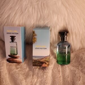 Louis Vuitton Pacific Chill Eau de Parfum - Green and Silver